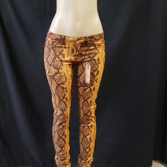 Watch LA NEW jeans animal print size 5 - Picture 4 of 6